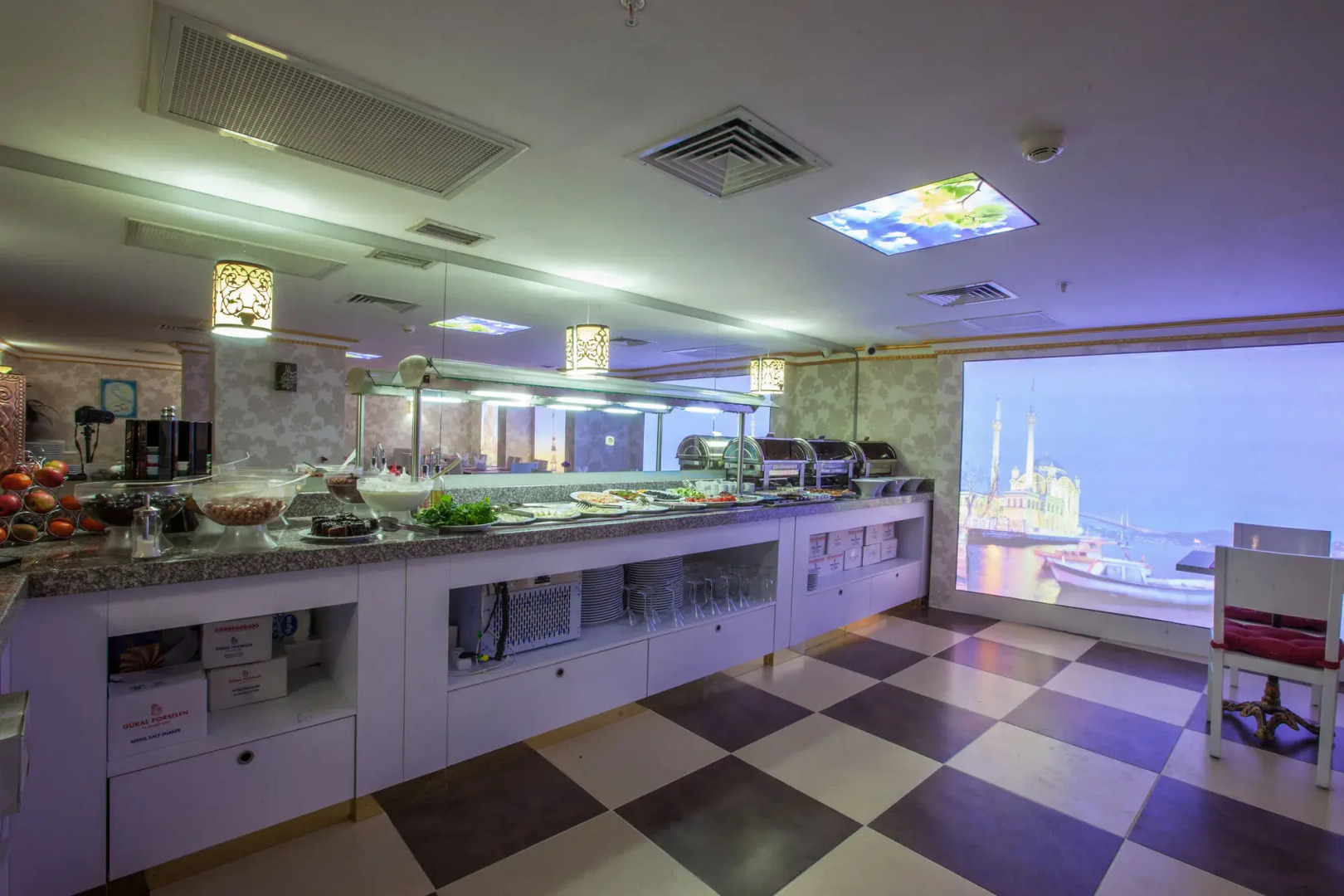 Foto - Empire Suite Hotel