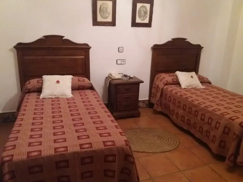 Photo - El Perro de Paterna