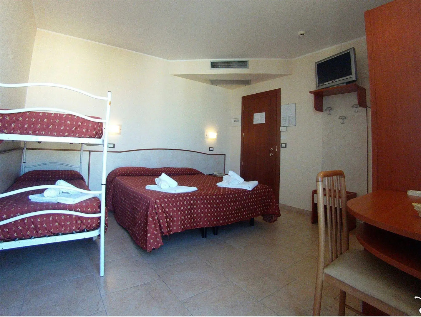 Photo - Hotel Harmony con Piscina panoramica