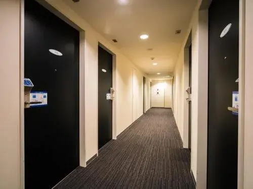 Photo - Super Hotel Tanimachi 4 Chome Exit 6