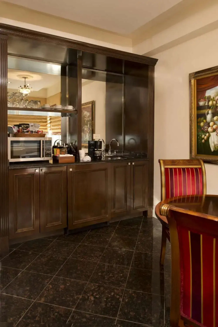 Photo - The Kimberly Hotel