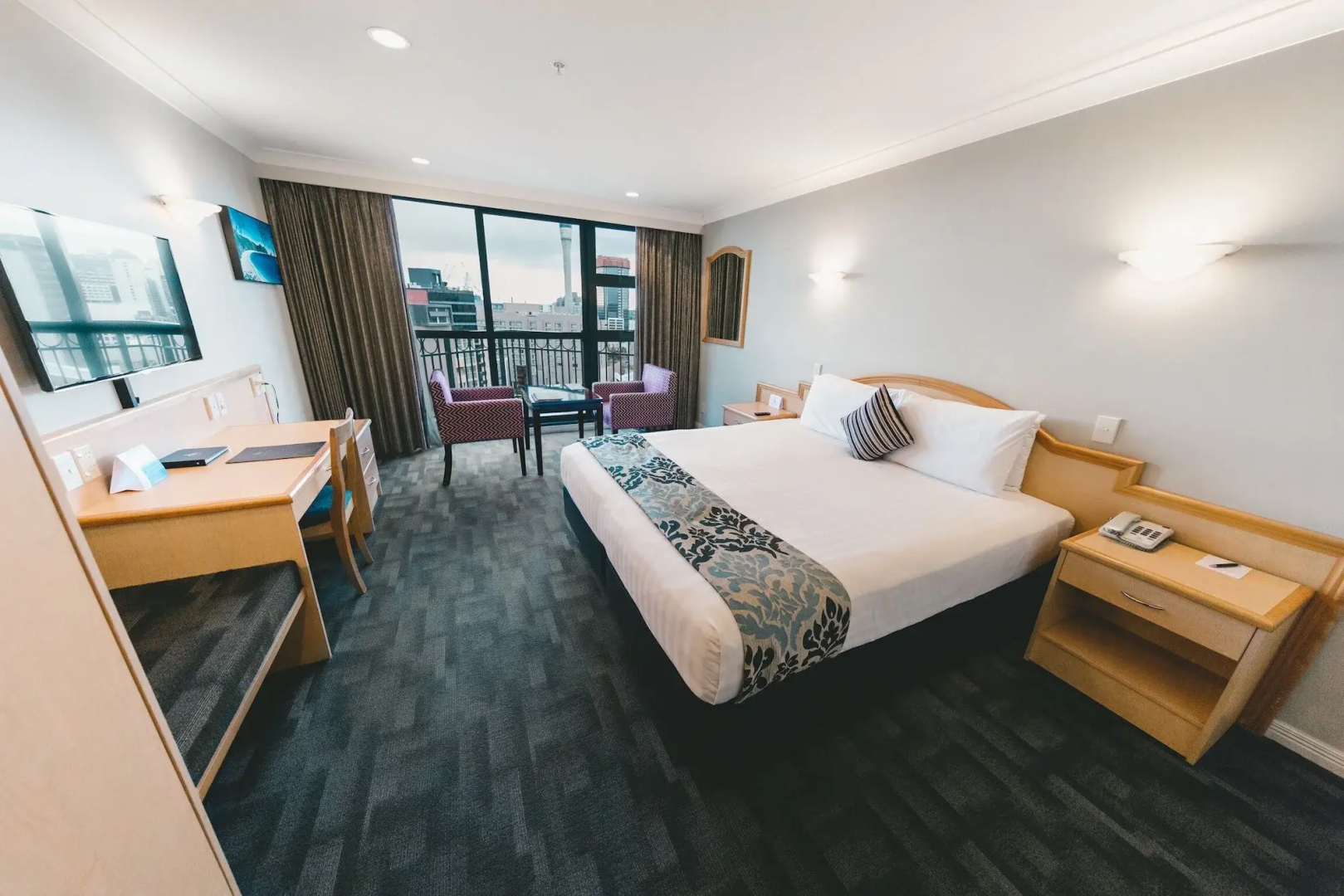 Photo - Parkside Hotel & Apartments