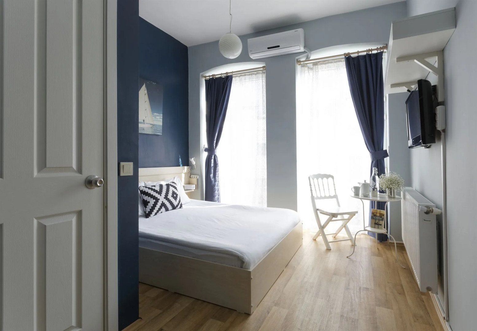 Foto - Cheers Porthouse