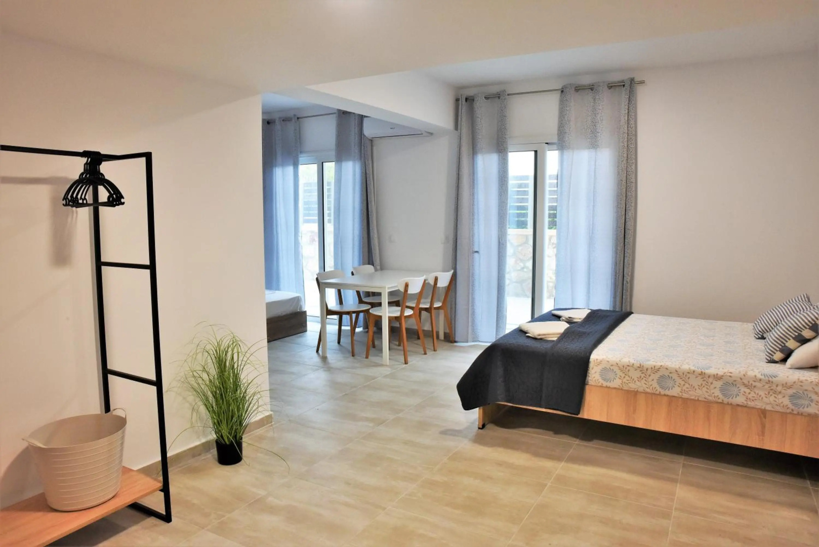 Photo - Telhinis Hotel
