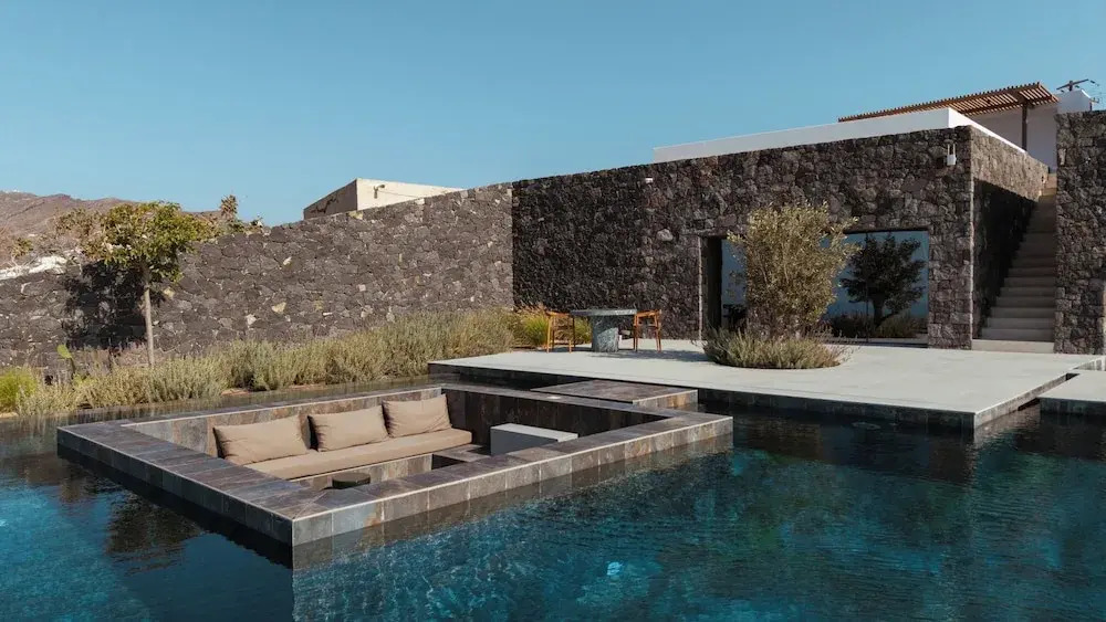 Foto - Charisma Estate