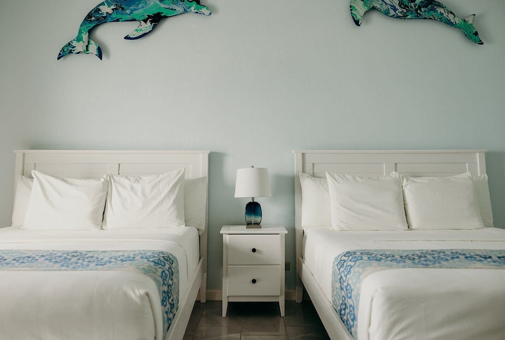 Grapetree Bay Hotel & Villas