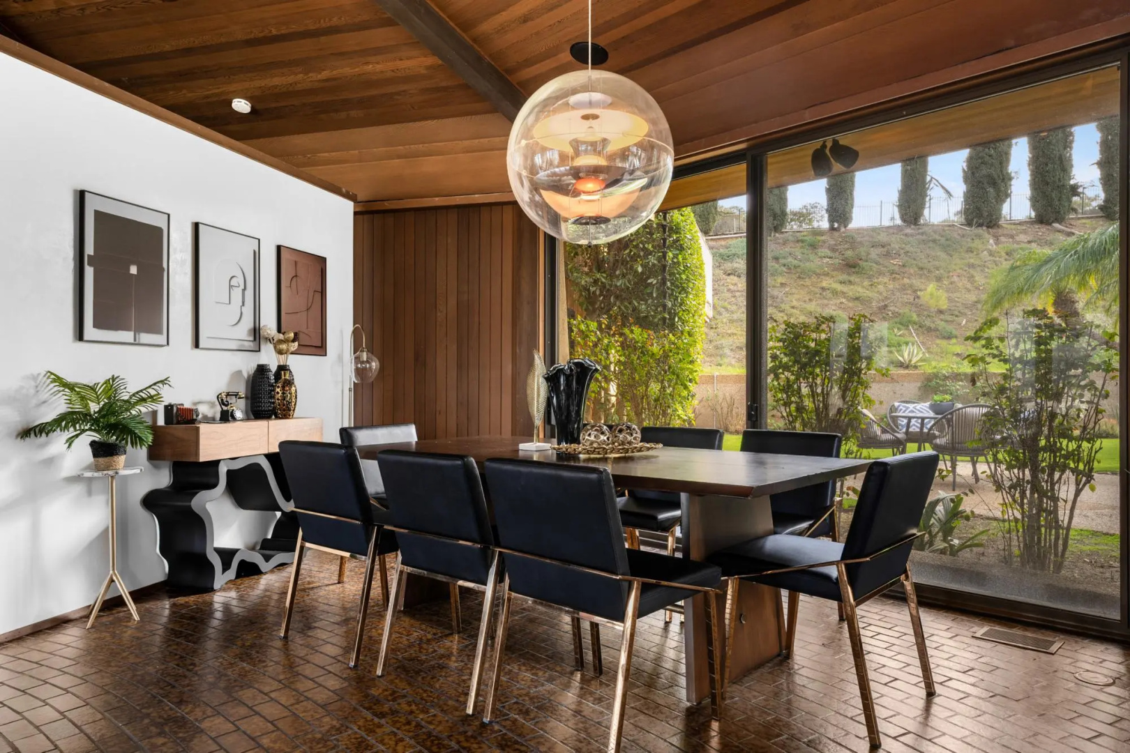 Foto - Via Vallarta - An Architecturally Significant California Modern Home