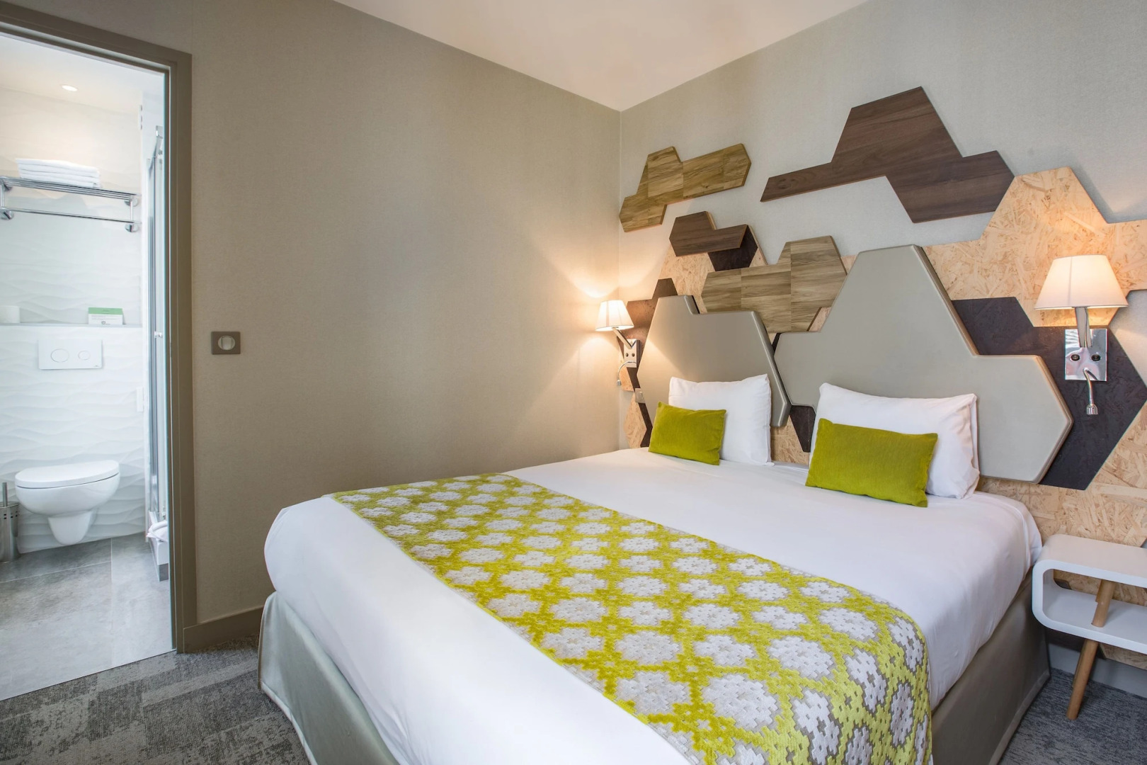 Photo - Prince Albert Wagram