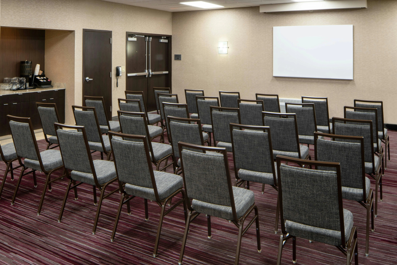Foto - Courtyard by Marriott Nashville Airport