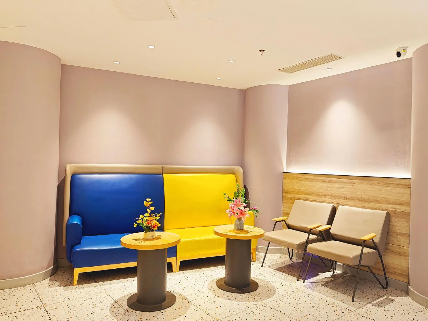 Photo - 7 Days Inn Shenzhen Luohu Port East Gate Subway Station Branch