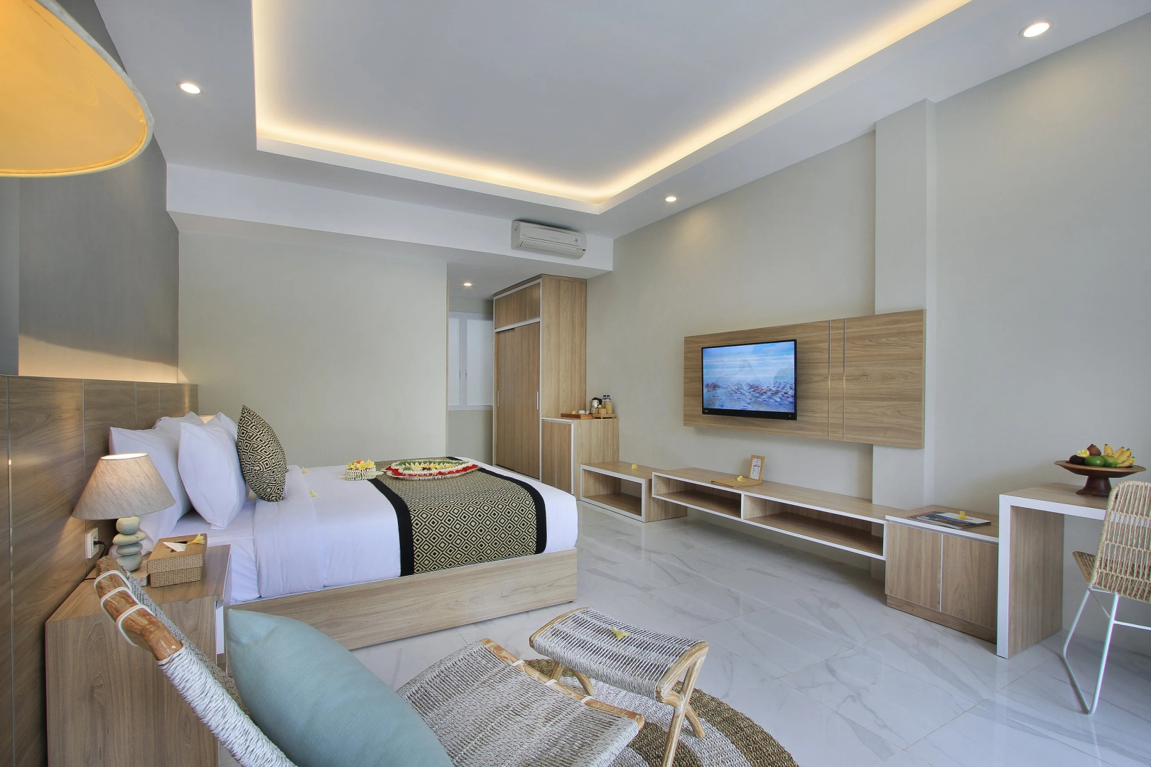 Foto - Tapa Tepi Kali Canggu