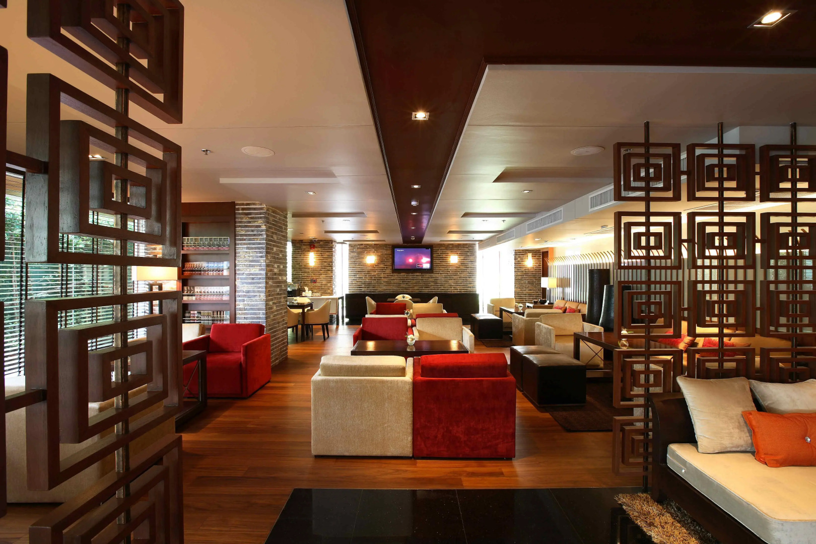 Photo - Oakwood Residence Sukhumvit Thonglor Bangkok