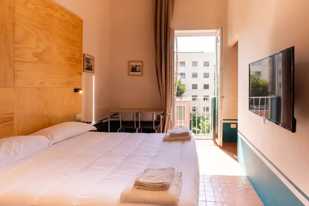 Photo - Don Vittorio a Chiaia