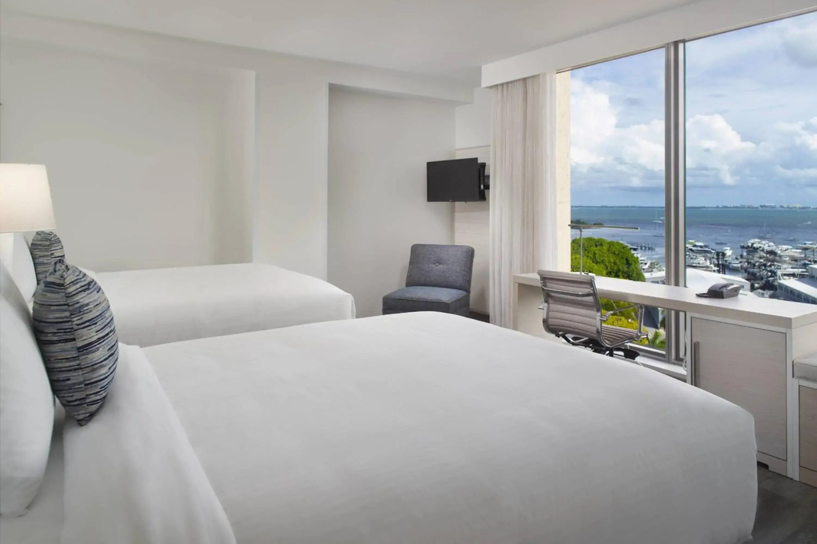 Foto - Courtyard by Marriott Miami Coconut Grove