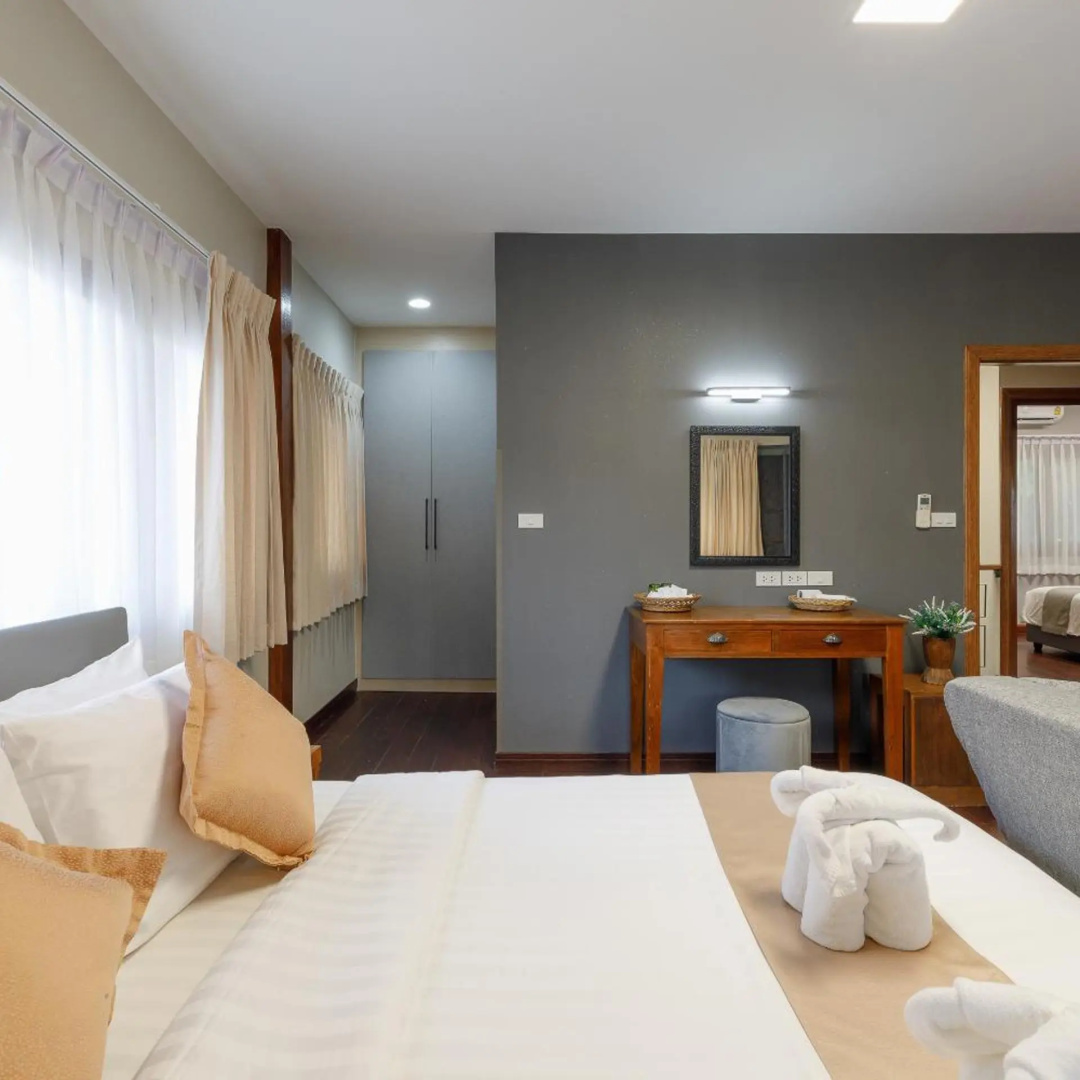 Photo - Le Charcoa Hotel