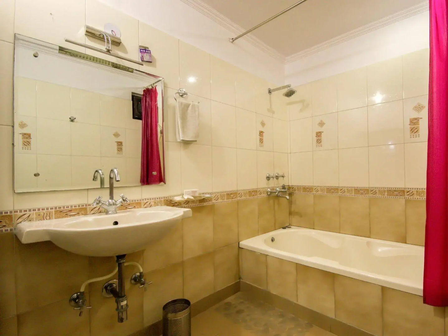 Foto - Hotel Grand Park Inn