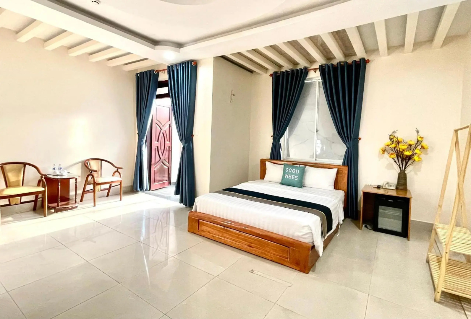 Photo - Hoa De Nhat Hotel- Sân Bay Tân Sơn Nhất