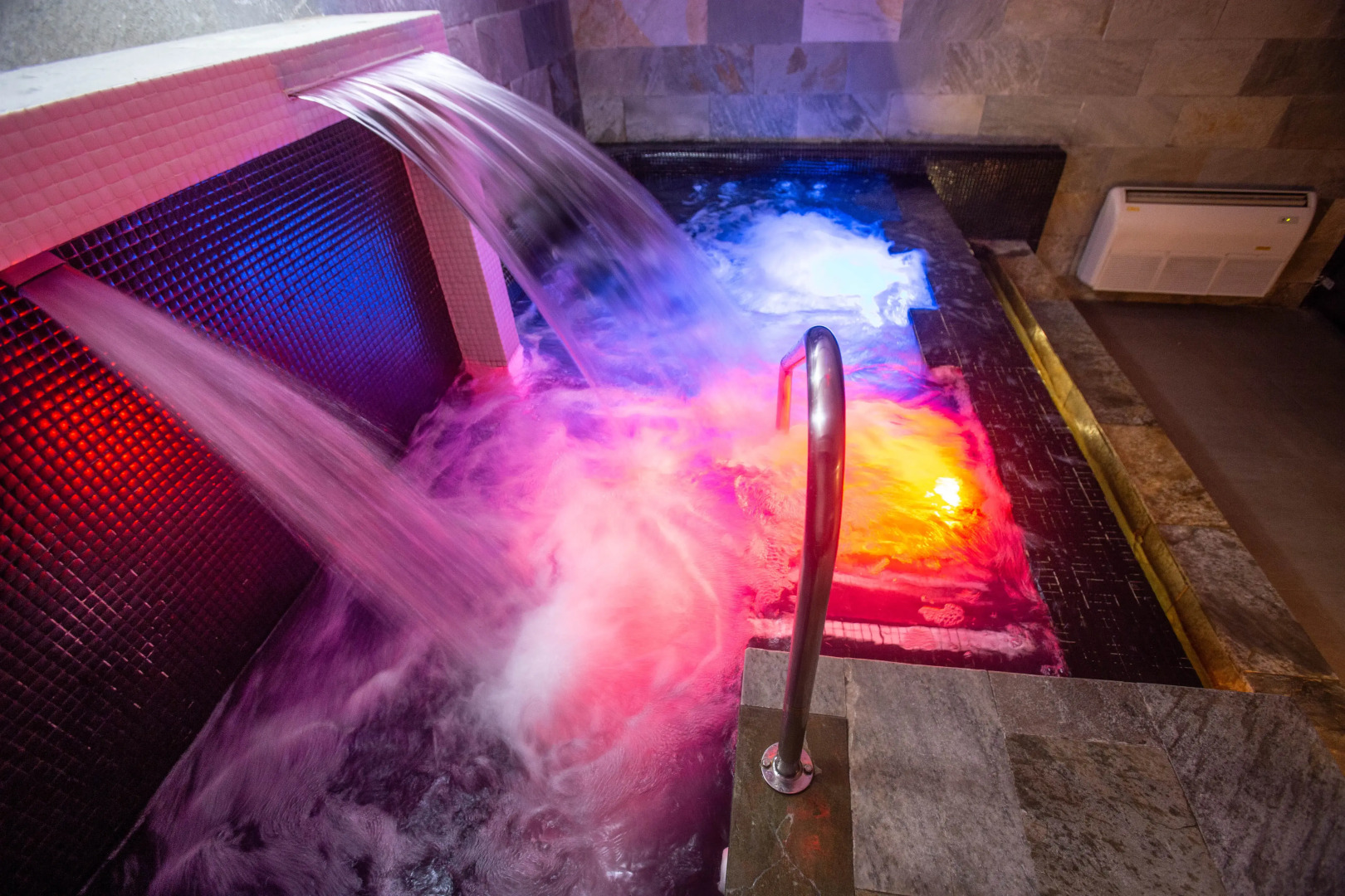 Photo - Soho Boutique Capuchinos & Spa