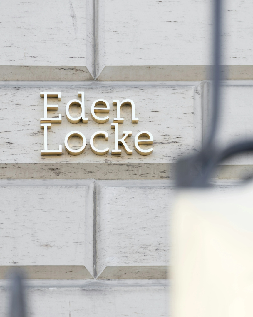 Foto - Eden Locke