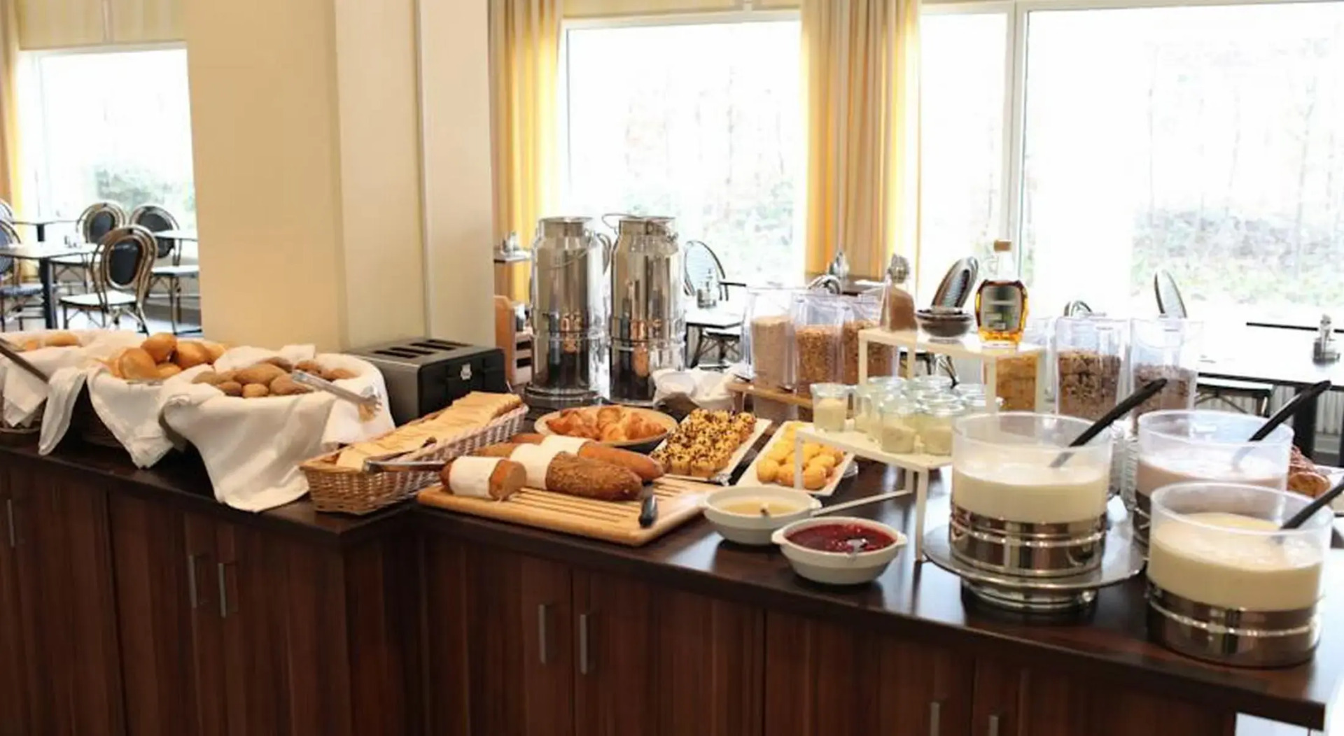 Photo - Premier Inn Berlin City Süd