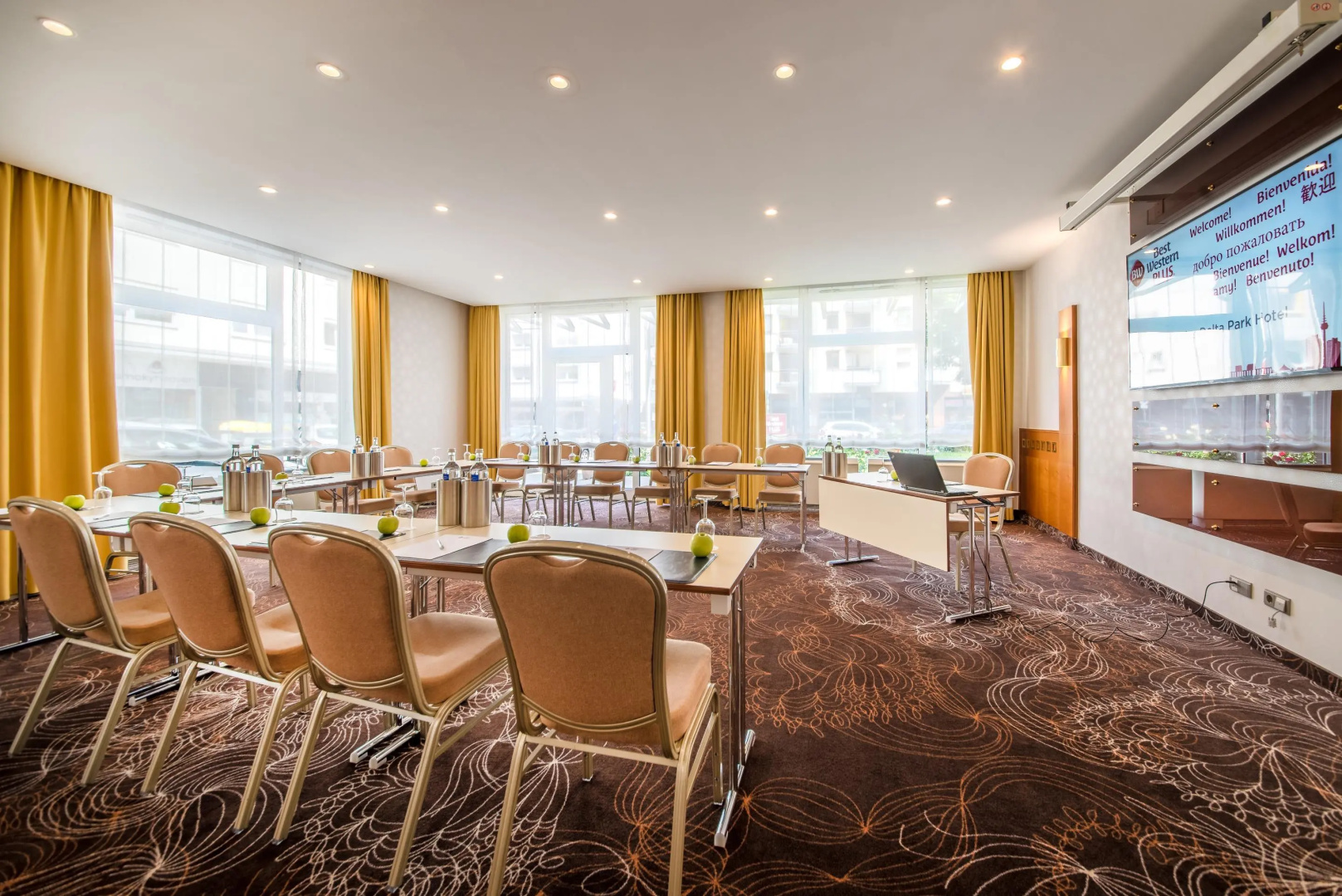 Photo - Best Western Plus Delta Park Hotel