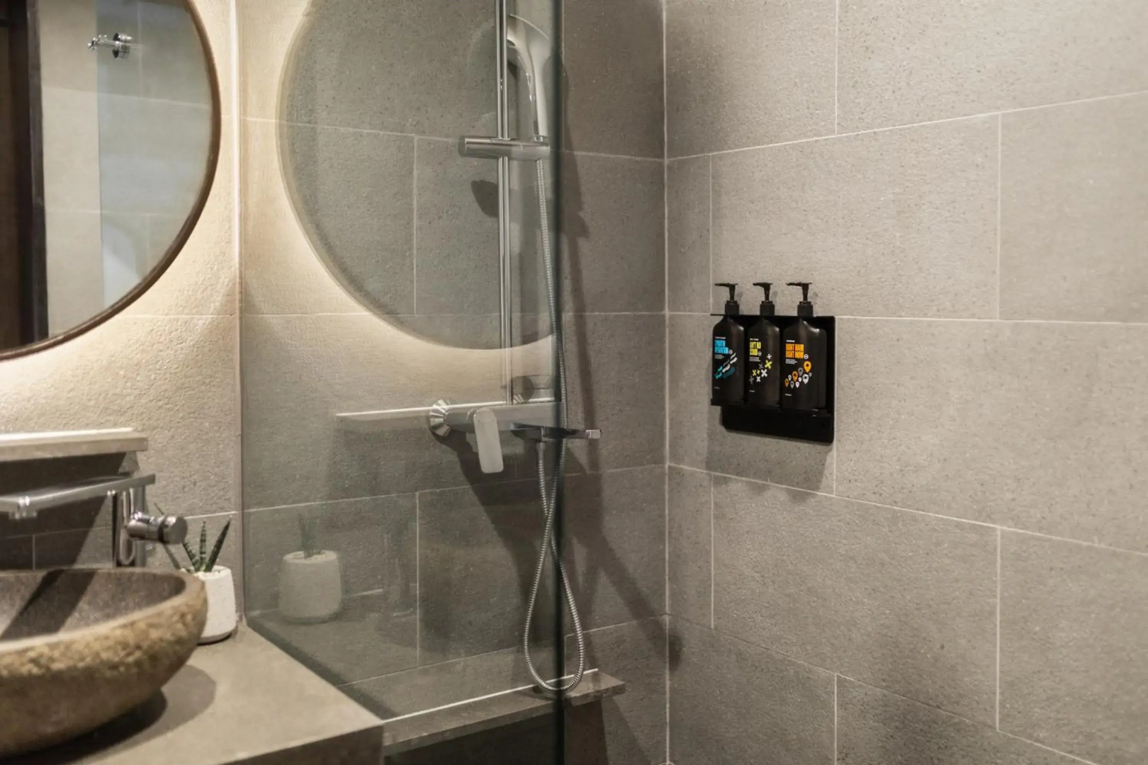 Photo - MAMAKA by Ovolo