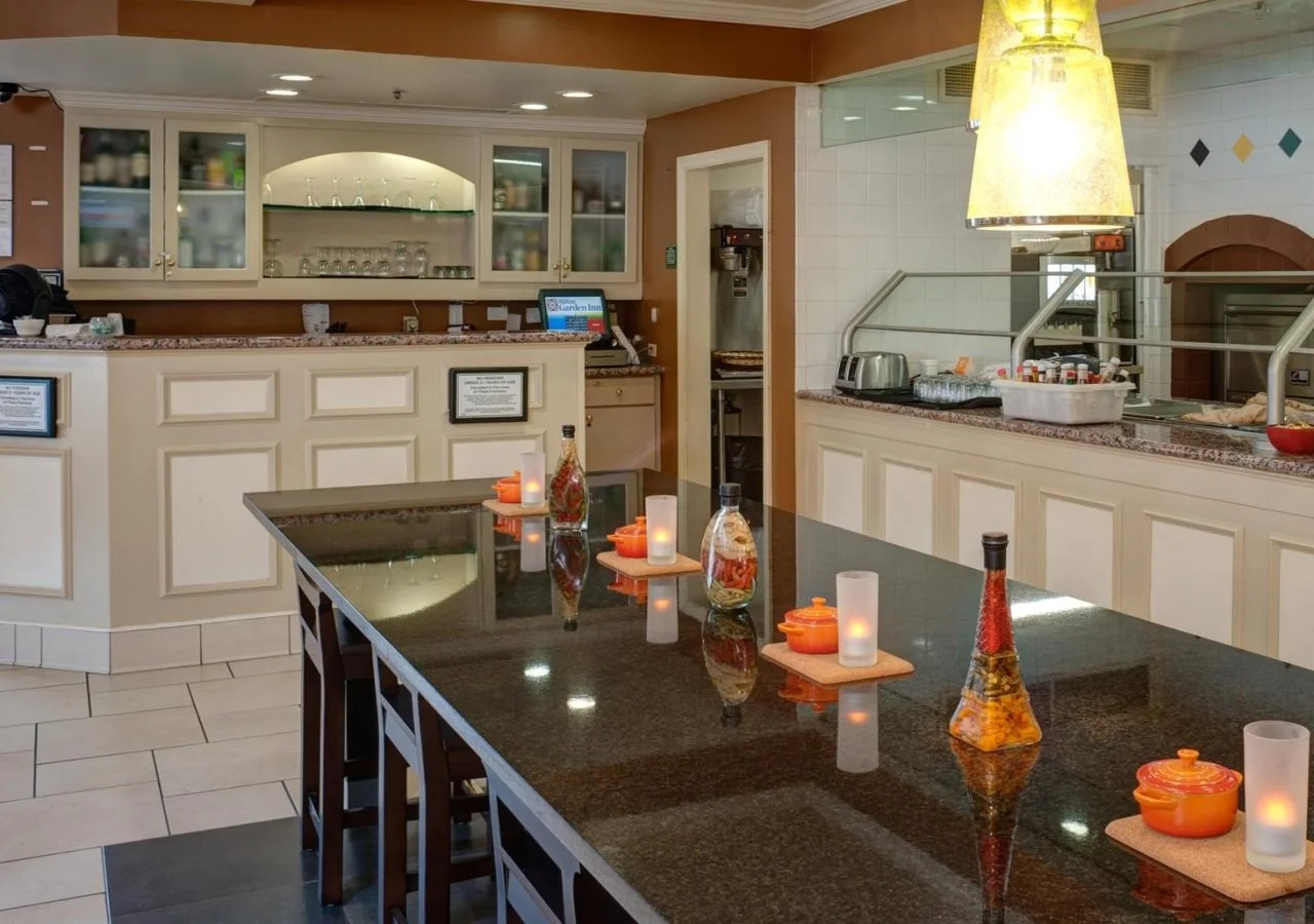 Photo - Hilton Garden Inn Tulsa Airport