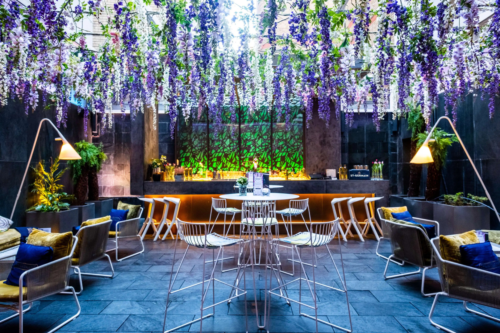 Photo - South Place Hotel