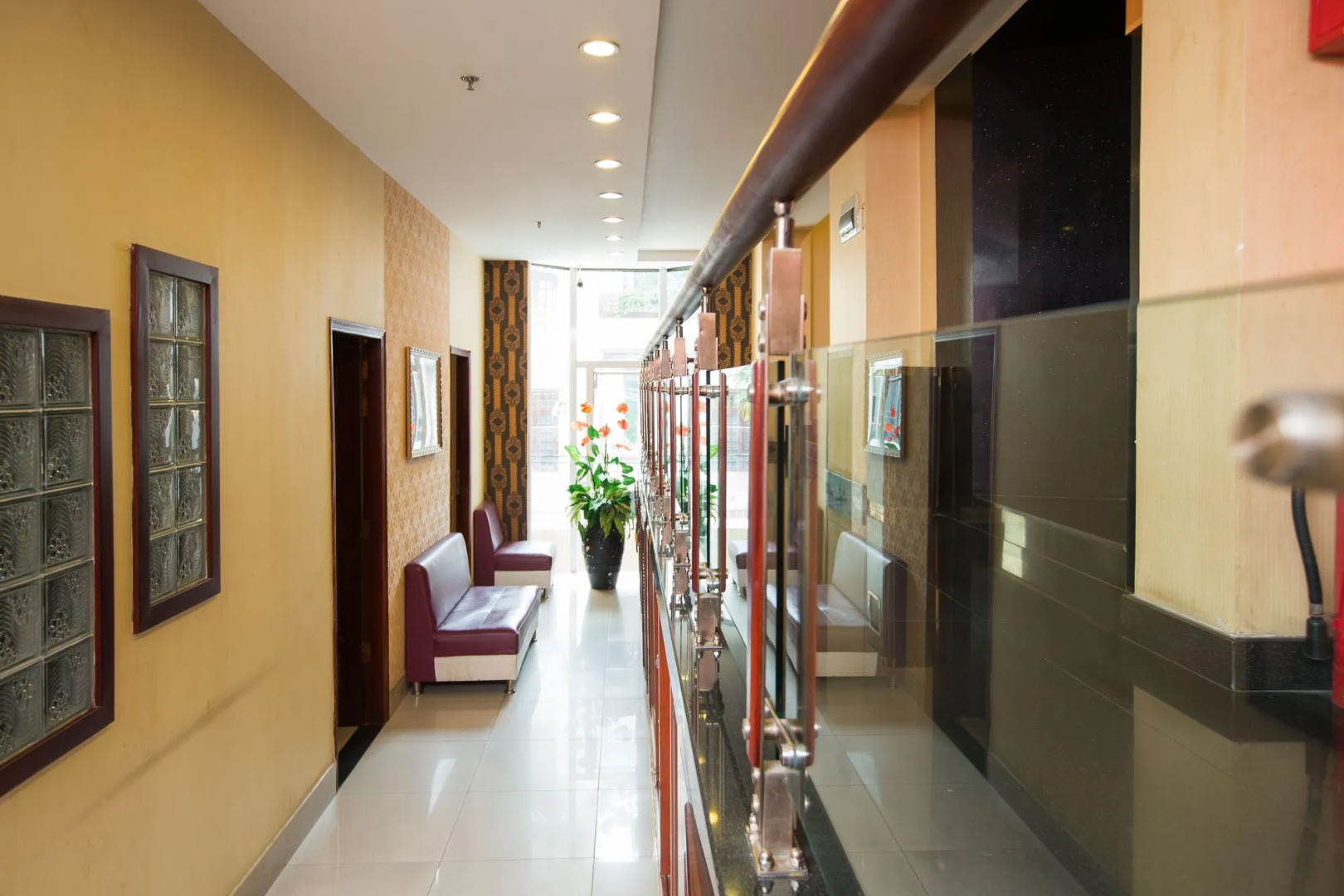 Photo - Hoa De Nhat Hotel- Sân Bay Tân Sơn Nhất