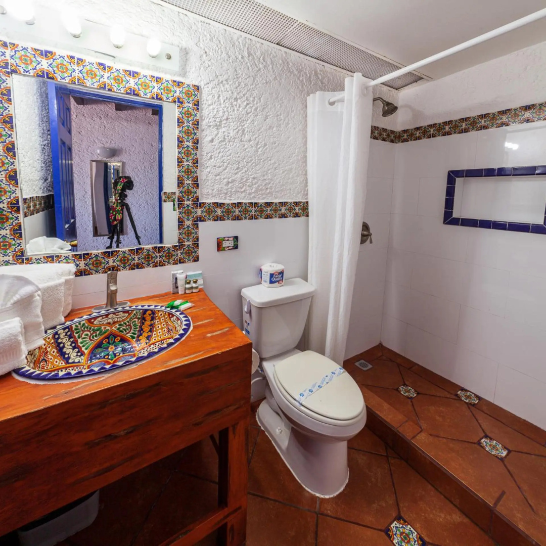 Photo - Las Rocas Resort And Spa