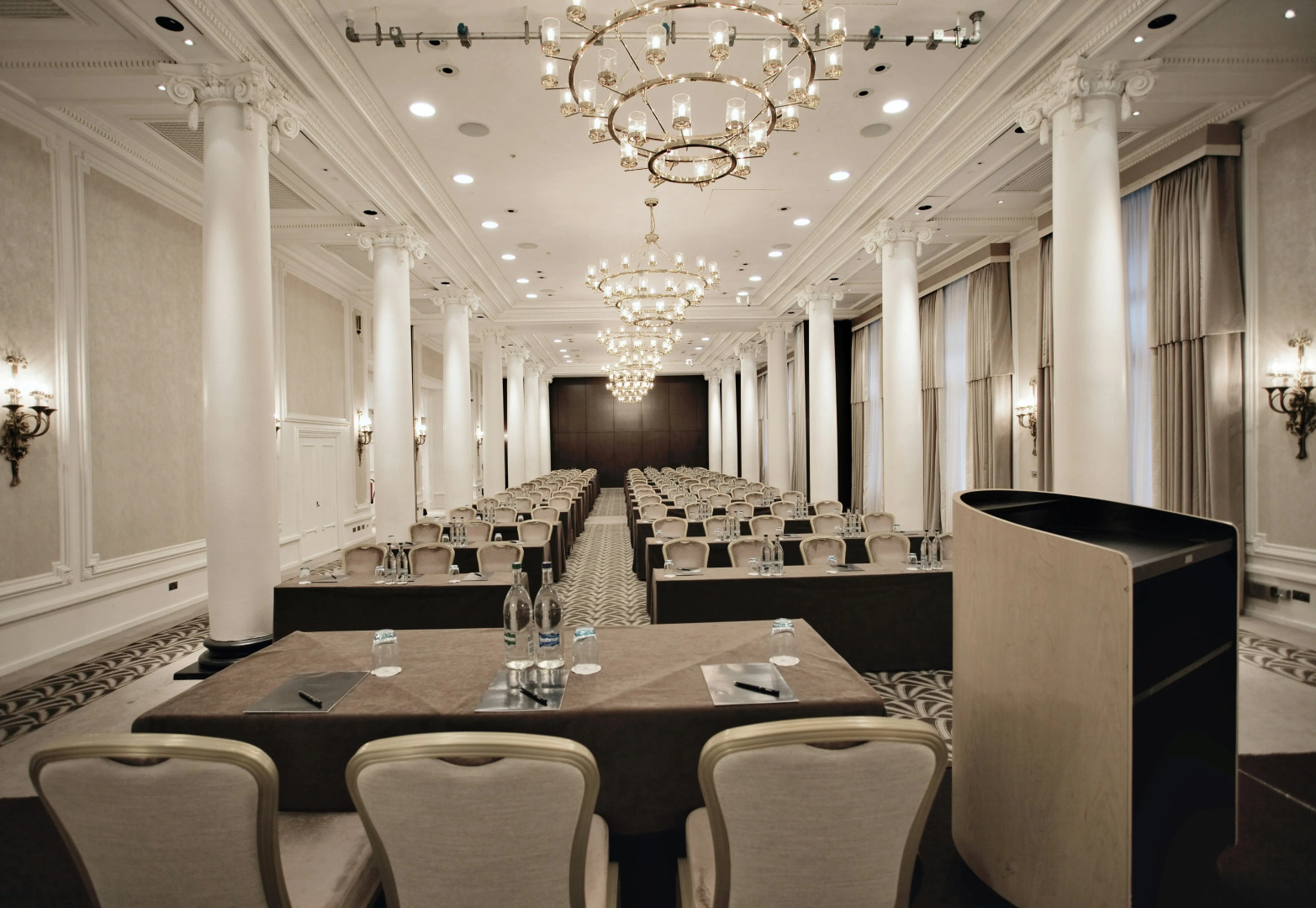 Foto - The Waldorf Hilton, London