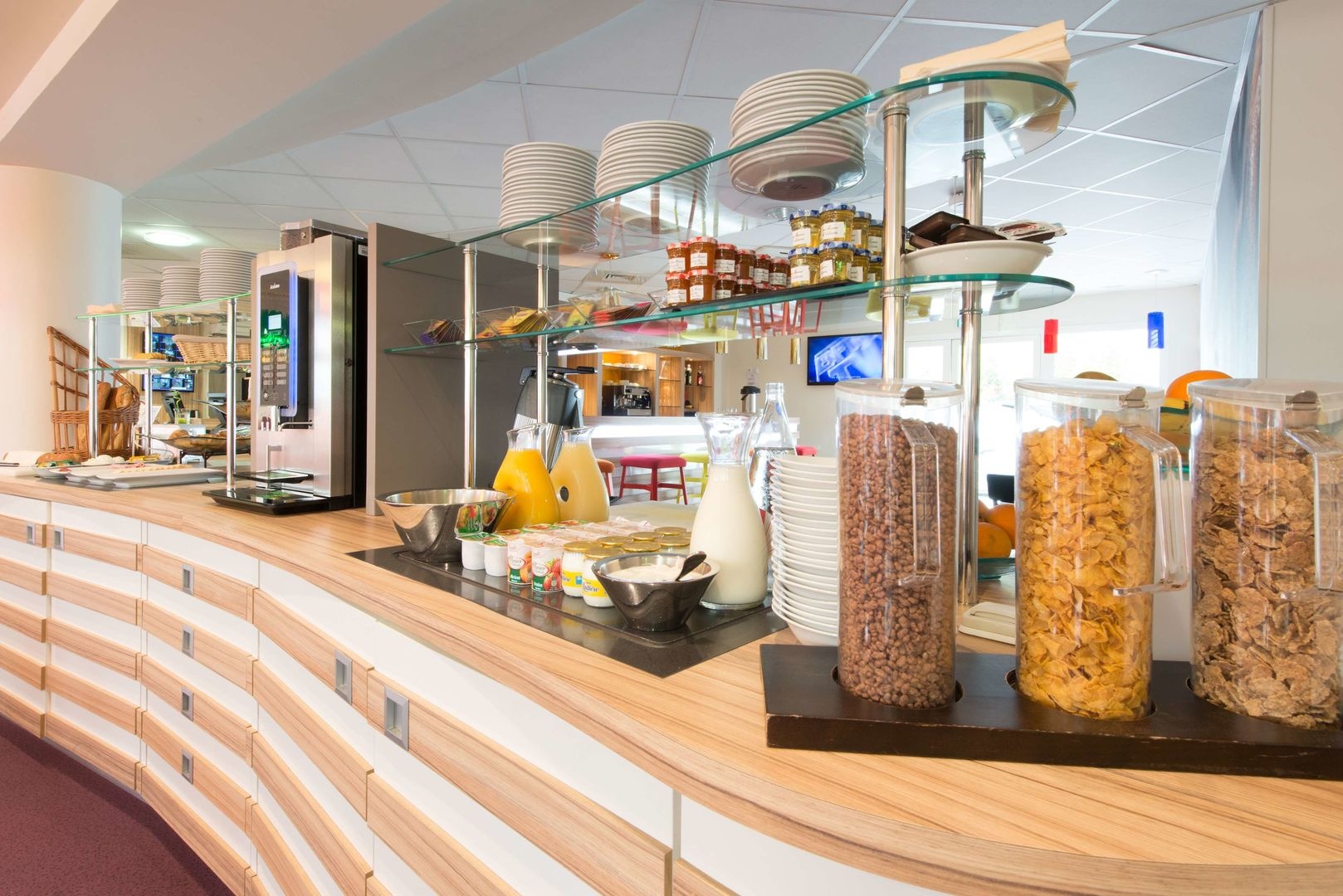 Photo - ibis Styles La Rochelle Centre les Minimes