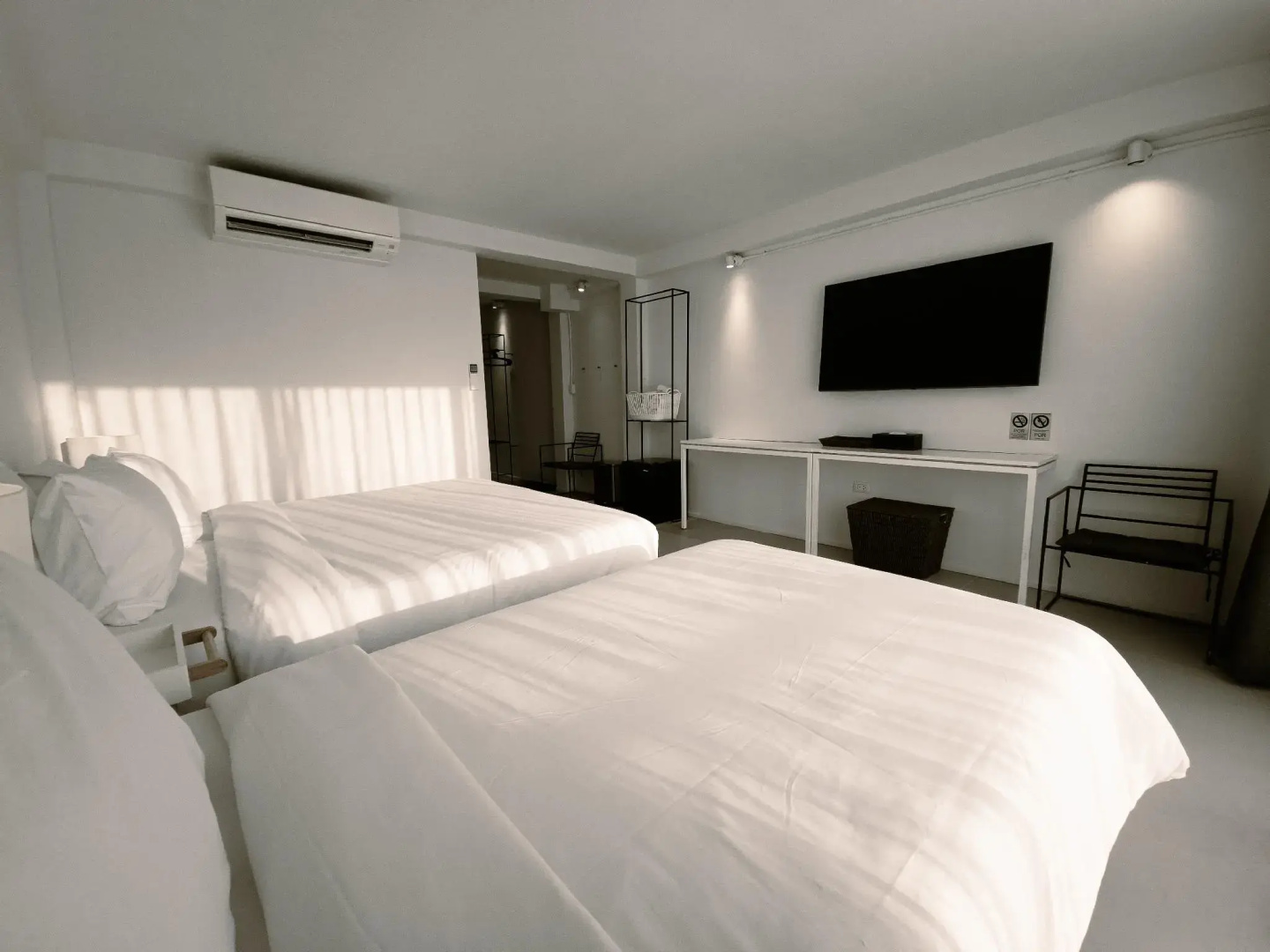 Photo - POR Santitham