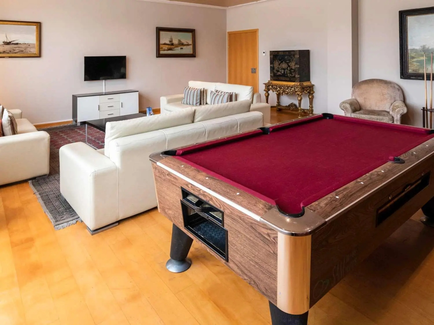 Photo - Towers Rotana - Dubai