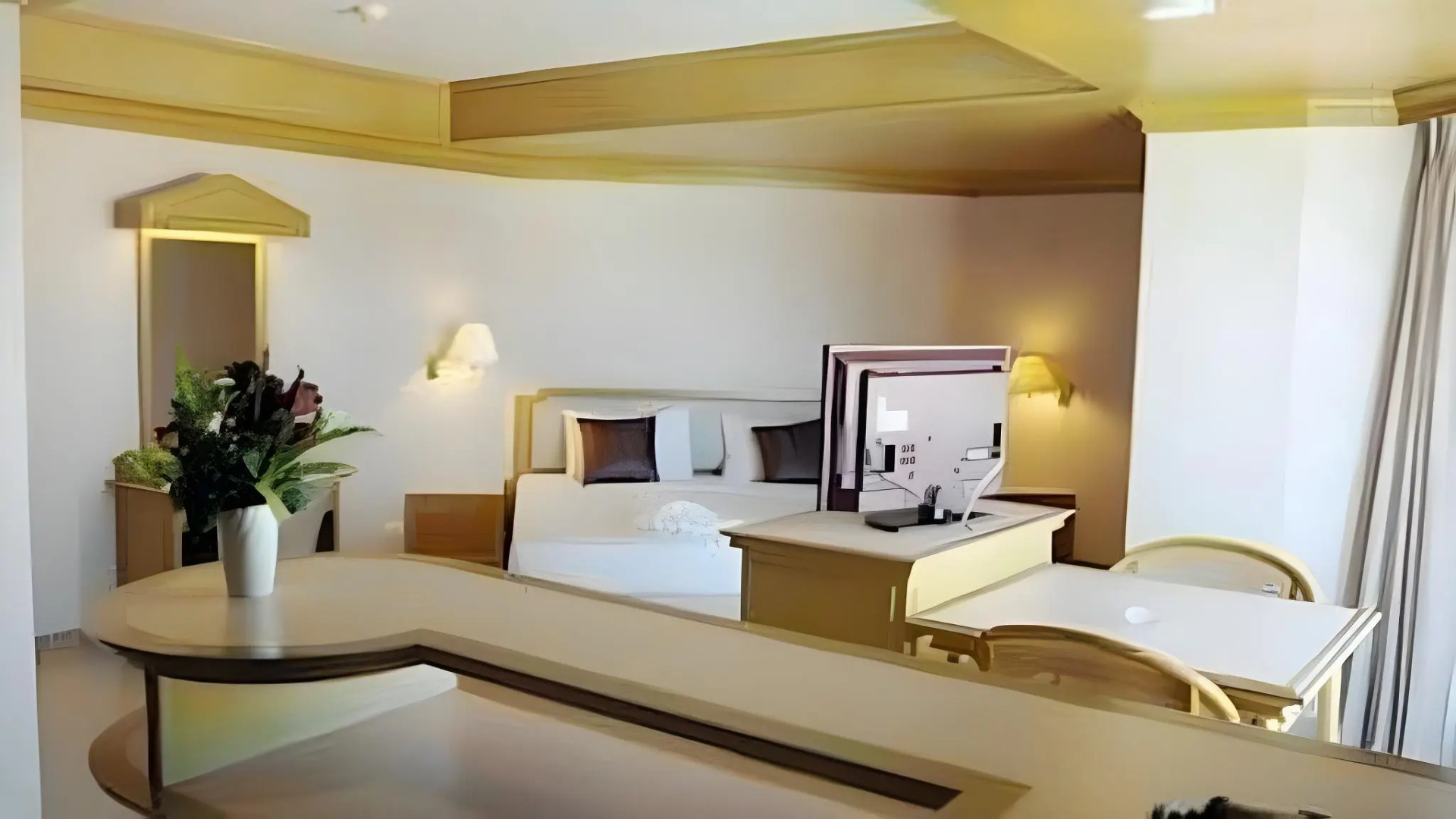 Photo - City Beach Resort