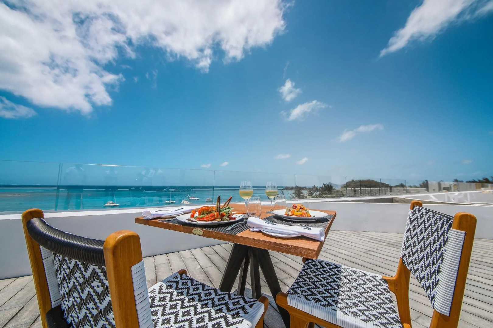 Photo - Ocean V Hotel