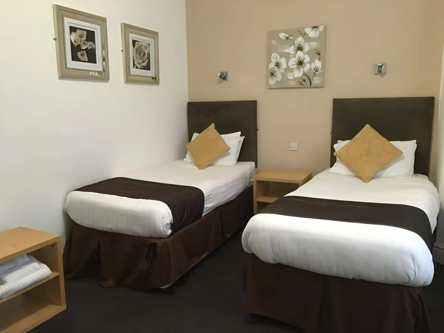 Photo - Lord Nelson Hotel-Lime Street Station Liverpool by Compass Hospitality