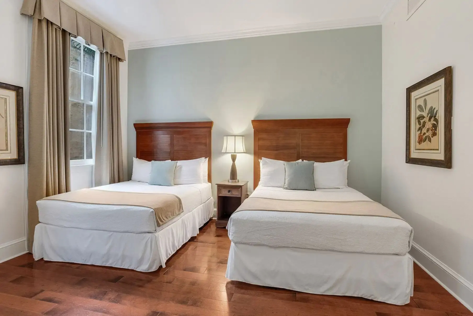 Photo - voco St James Hotel by IHG
