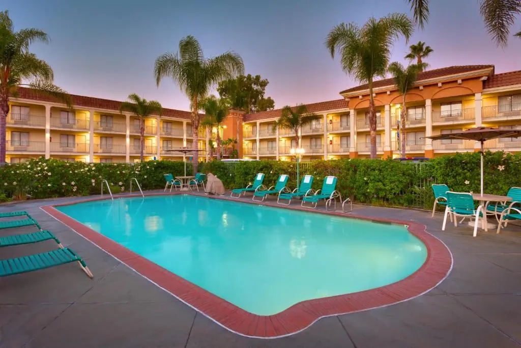 Foto - Cortona Inn and Suites Anaheim Resort