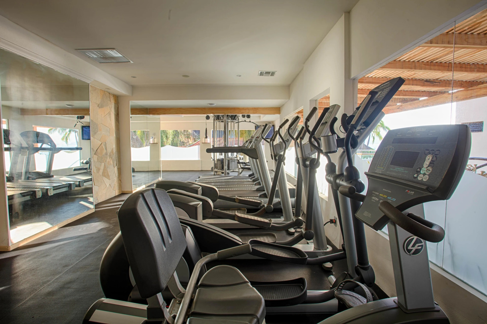 Photo - Costa Sur Resort & Spa