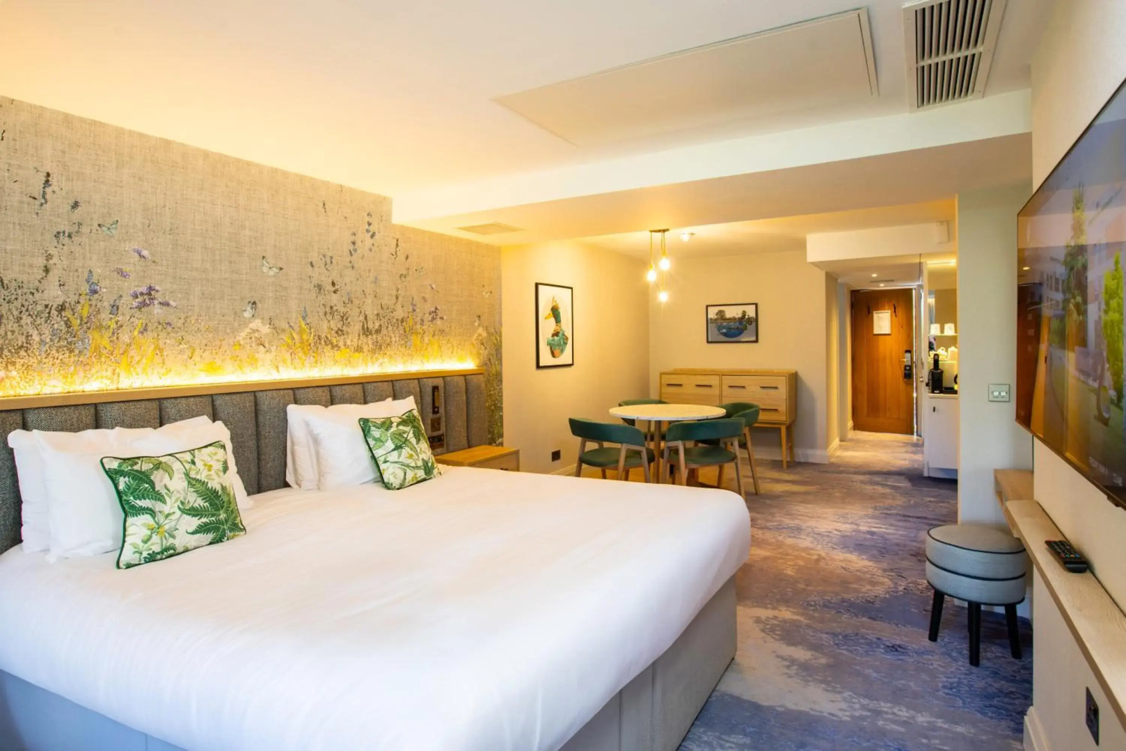 Photo - Reserve, by Warner Hotels - The Runnymede on Thames