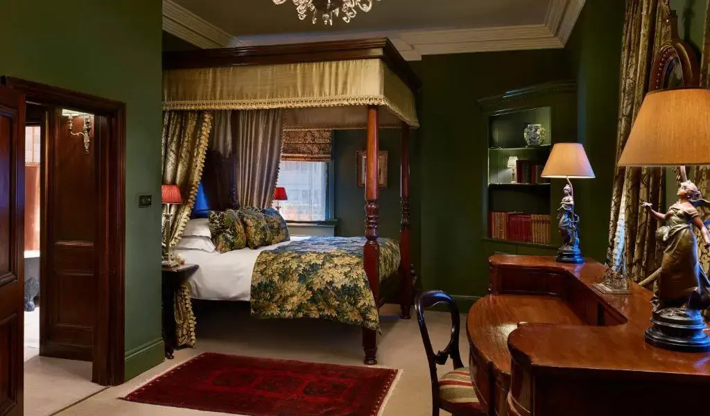Photo - The Rookery Hotel