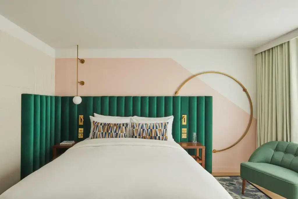 Photo - Hotel Indigo London Clerkenwell by IHG