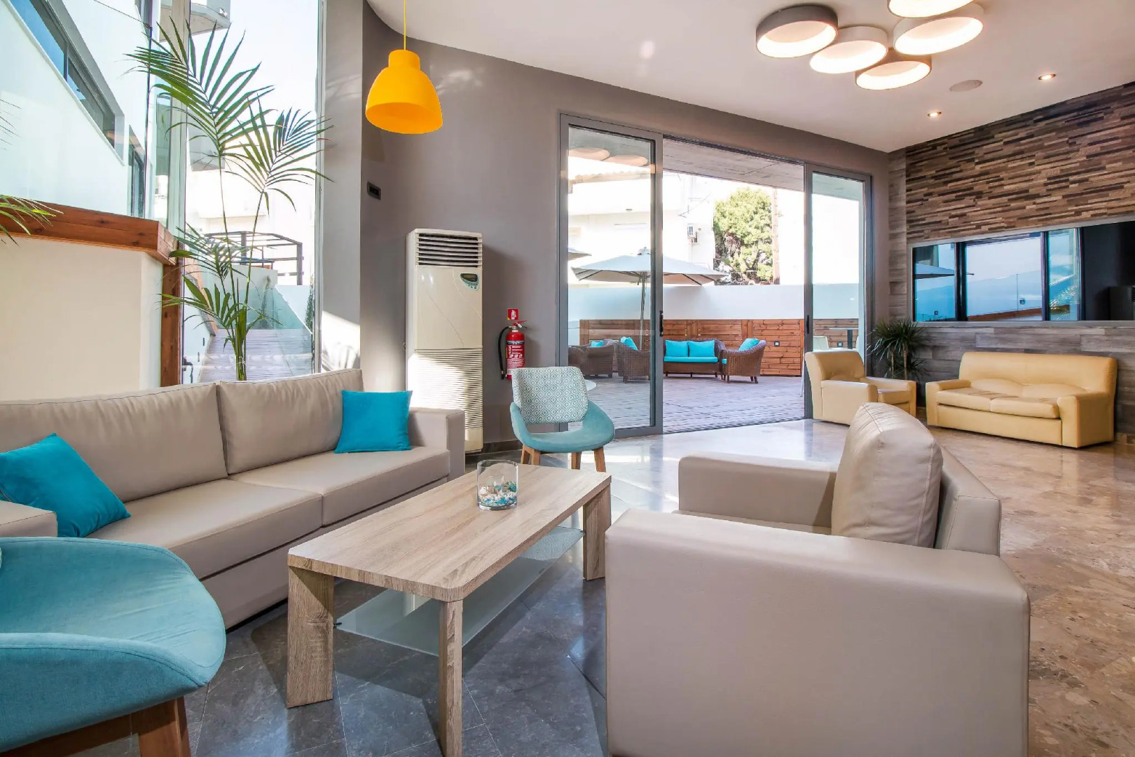 Photo - Sunny Days Hotel