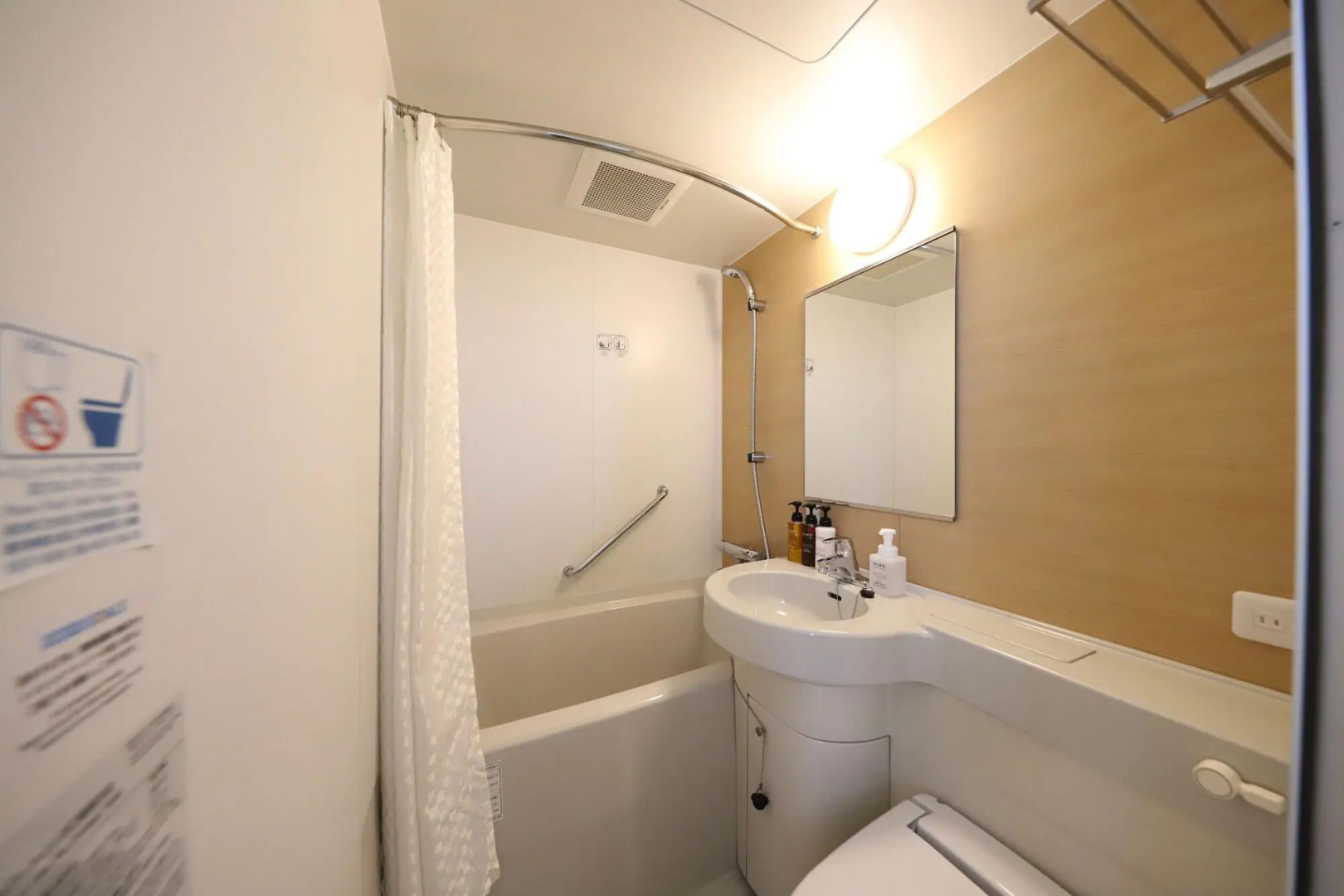 Foto - Smile Hotel Shinagawasengakujiekimae Hotel