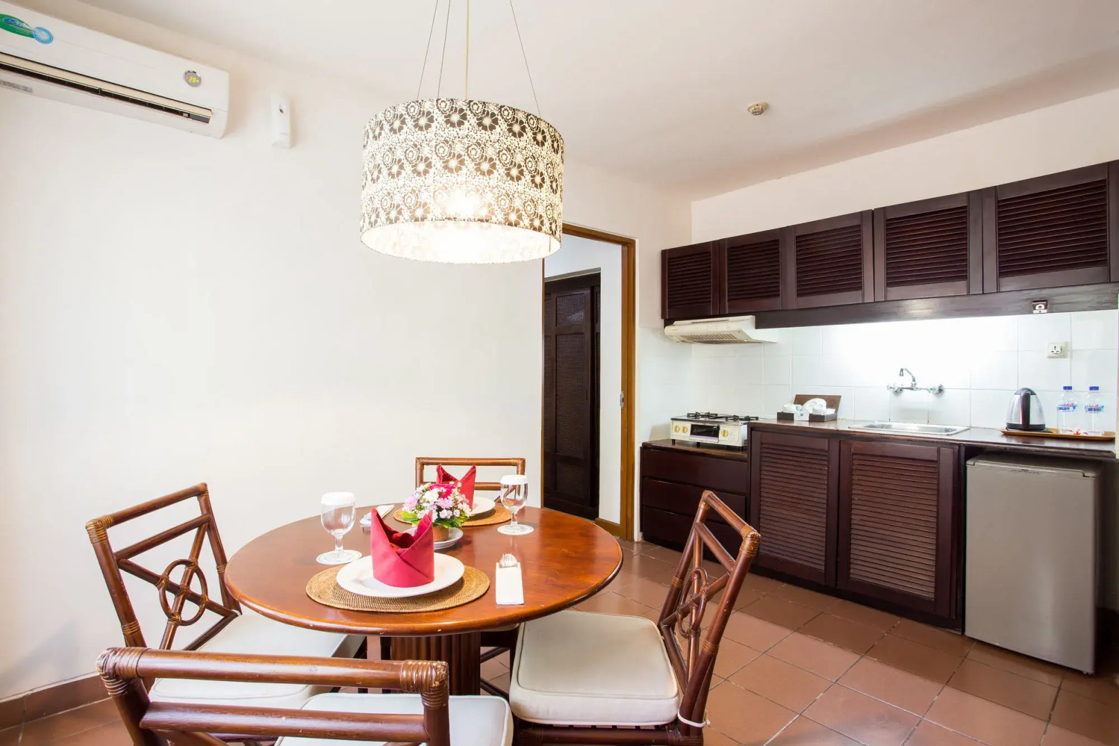 Photo - Plagoo Holiday Hotel