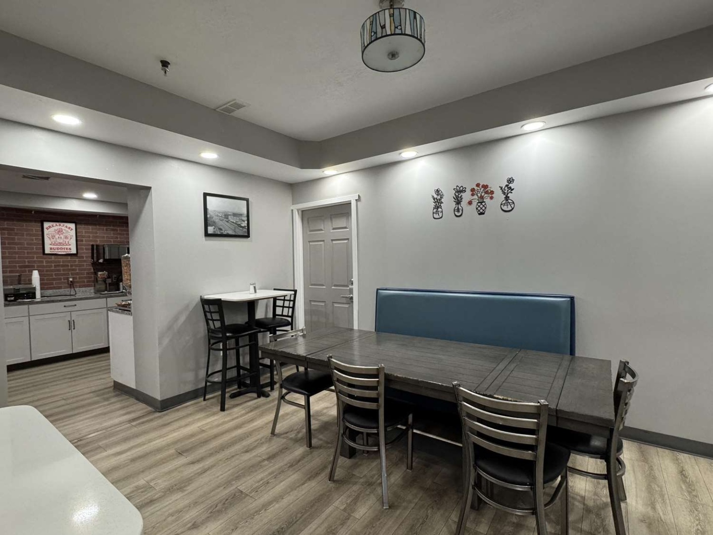 Photo - SureStay by Best Western Salt Lake City Downtown