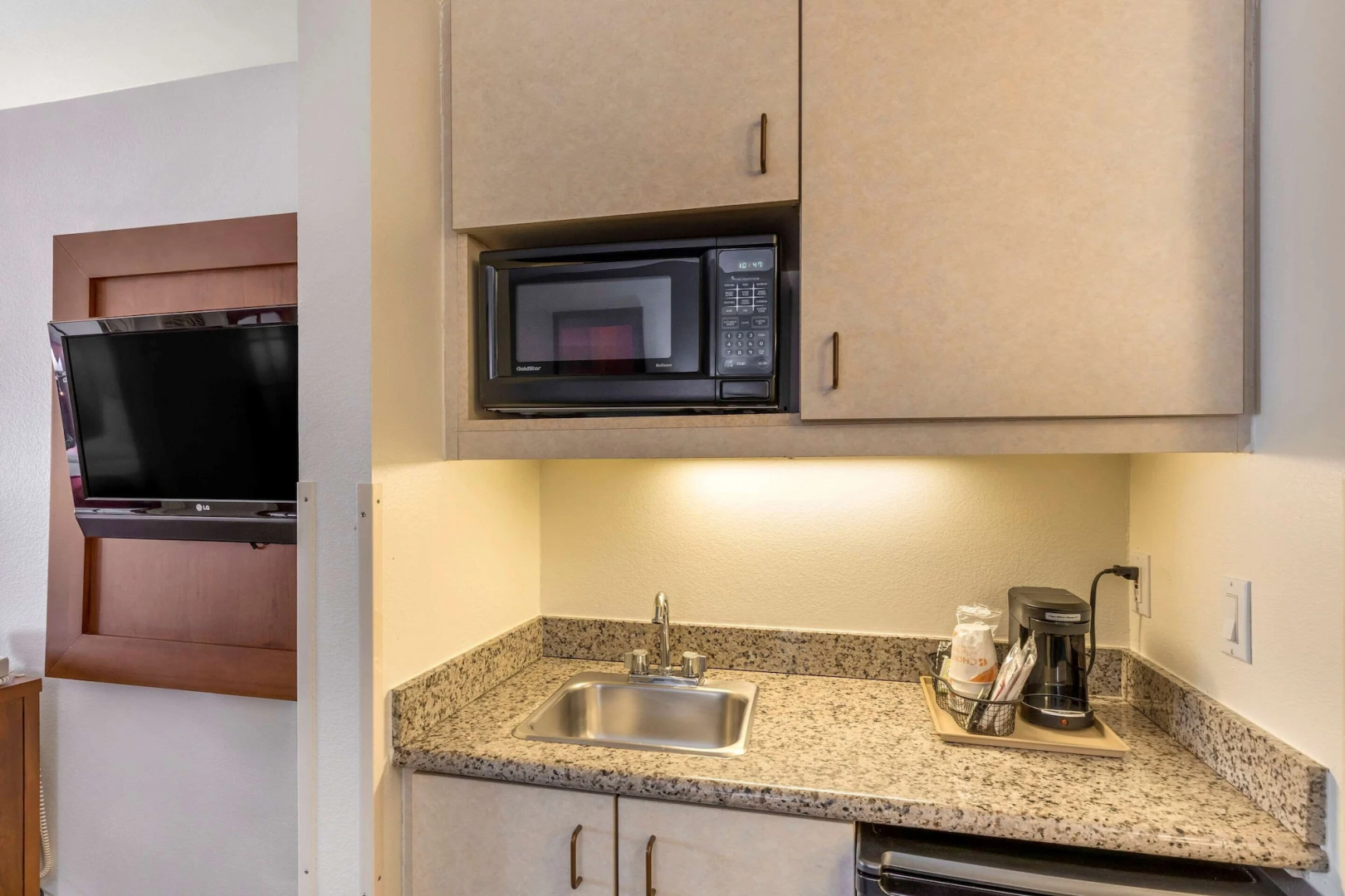 Photo - Comfort Suites Denver Tech Center