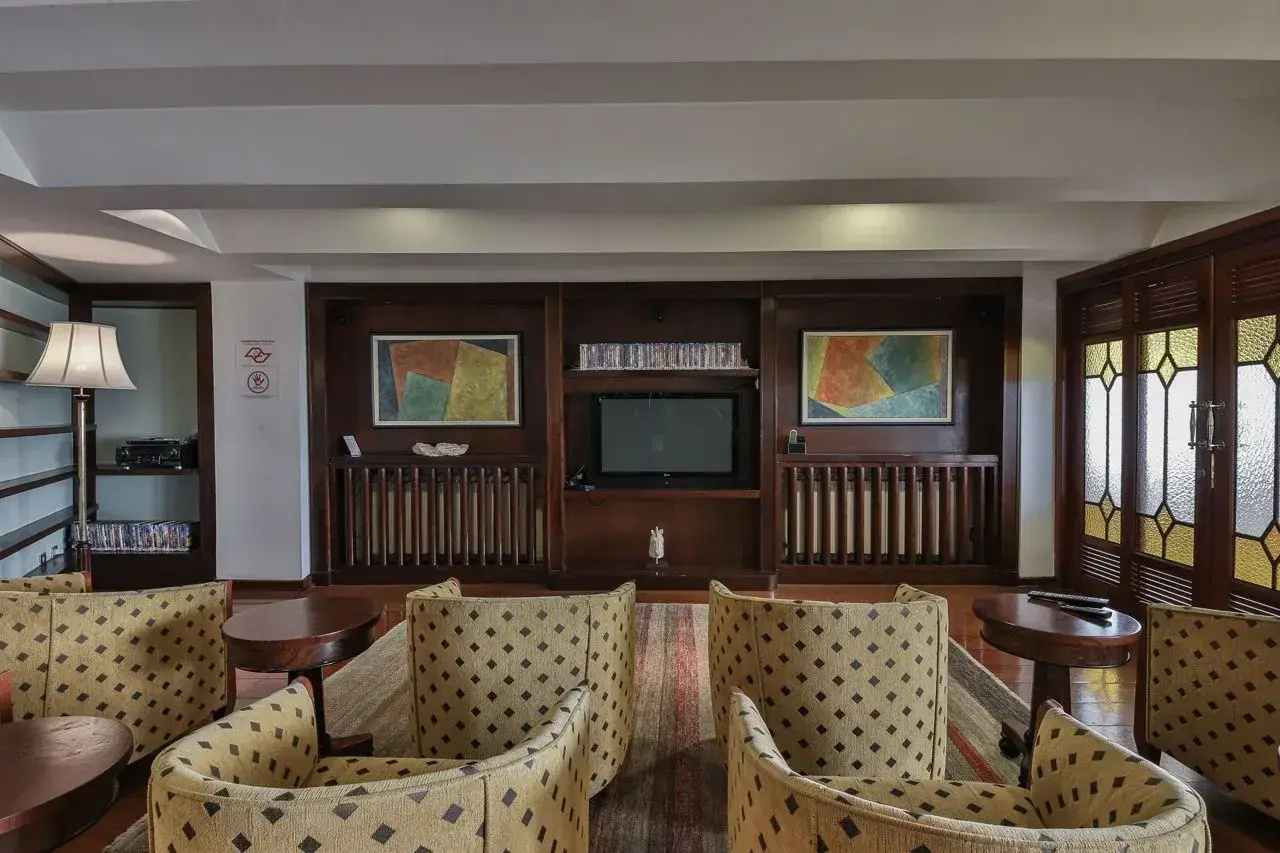 Foto - Le Suisse Elegance Hotel