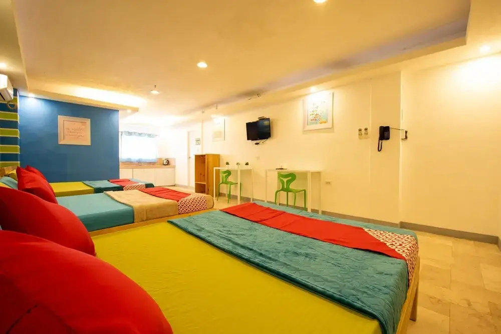 Photo - Yuj Inn Pasay